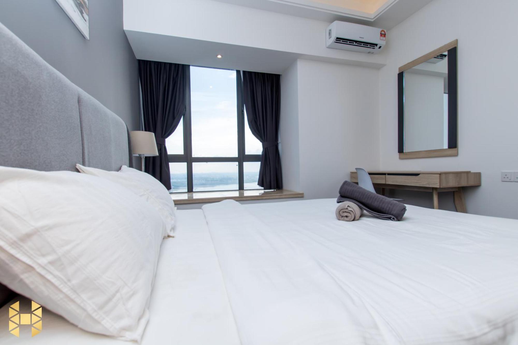 R&F Princess Cove Ciq Premium Sea & City View Suites By Neo Johor Bahru Bilik gambar